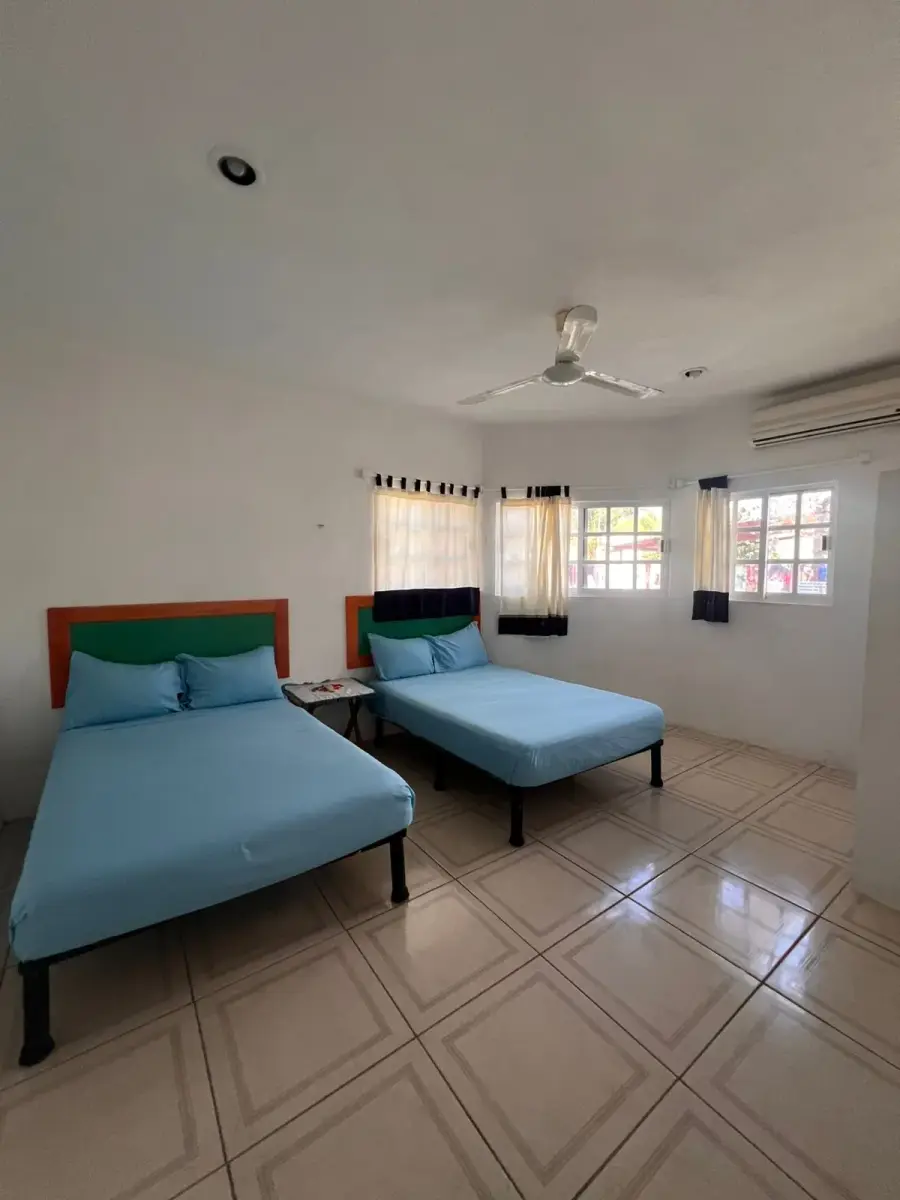 Habitación con dos camas